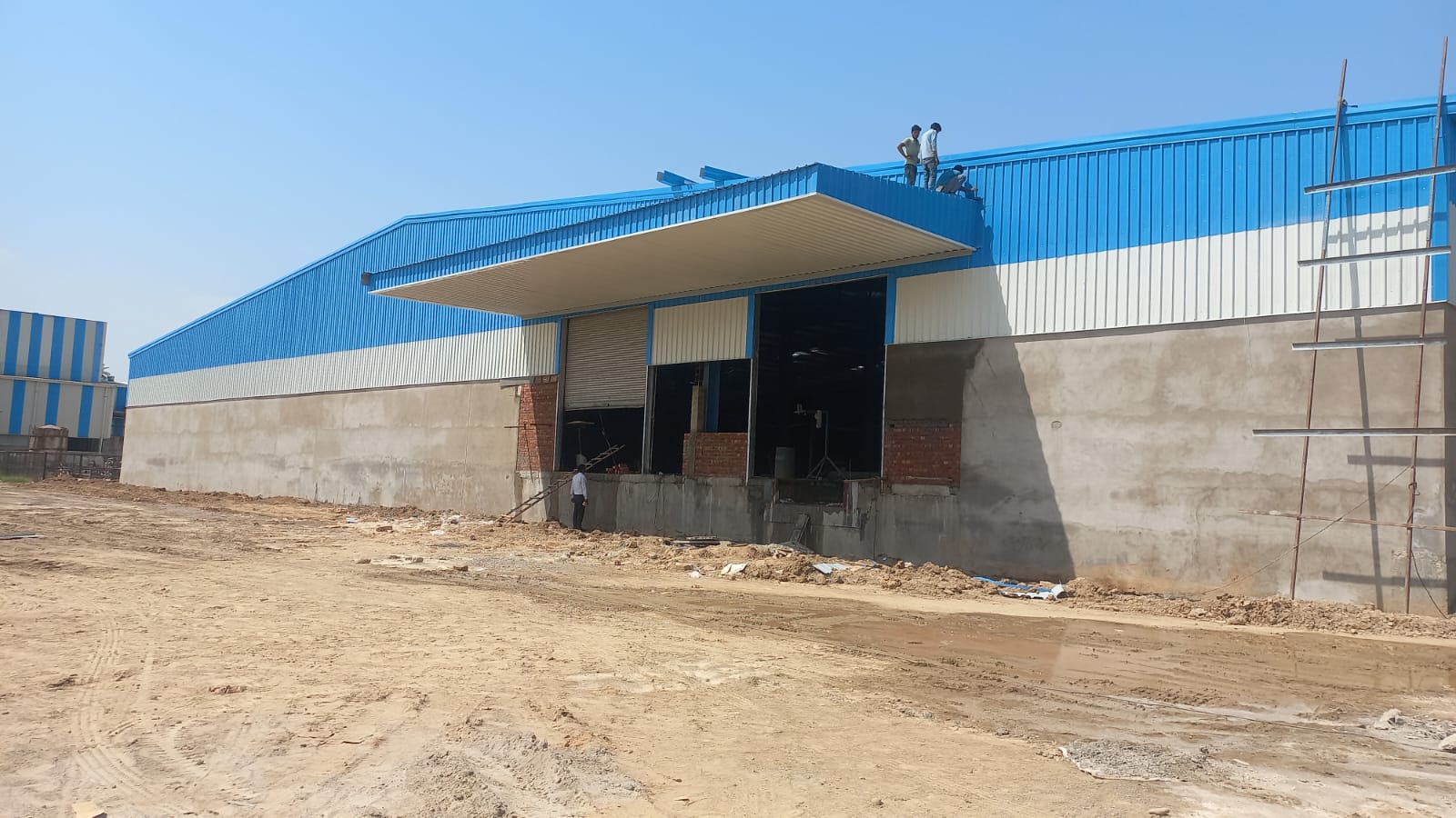 PEB Industrial Building Construction